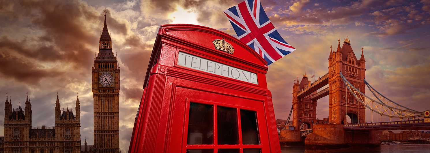 London photomount with telephone box
